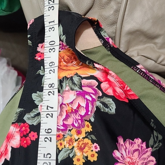 Terra & Sky Womens Swimsuit One Piece Black Floral Adjustable Straps 2X(20-22W) - Picture 13 of 14